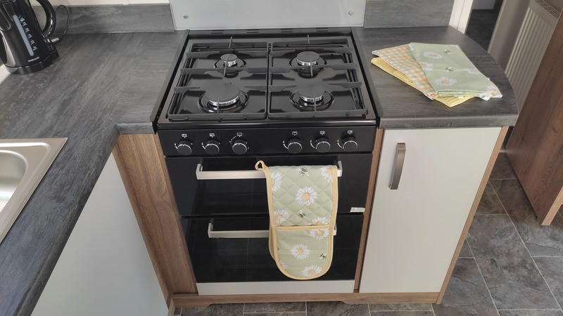 carnaby-oakdale-2024-holiday-home-newquay-cornwall-for-sale-april-2025-01